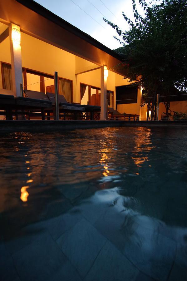 Kelapa Kecil Hotel Quần đảo Gili Ngoại thất bức ảnh